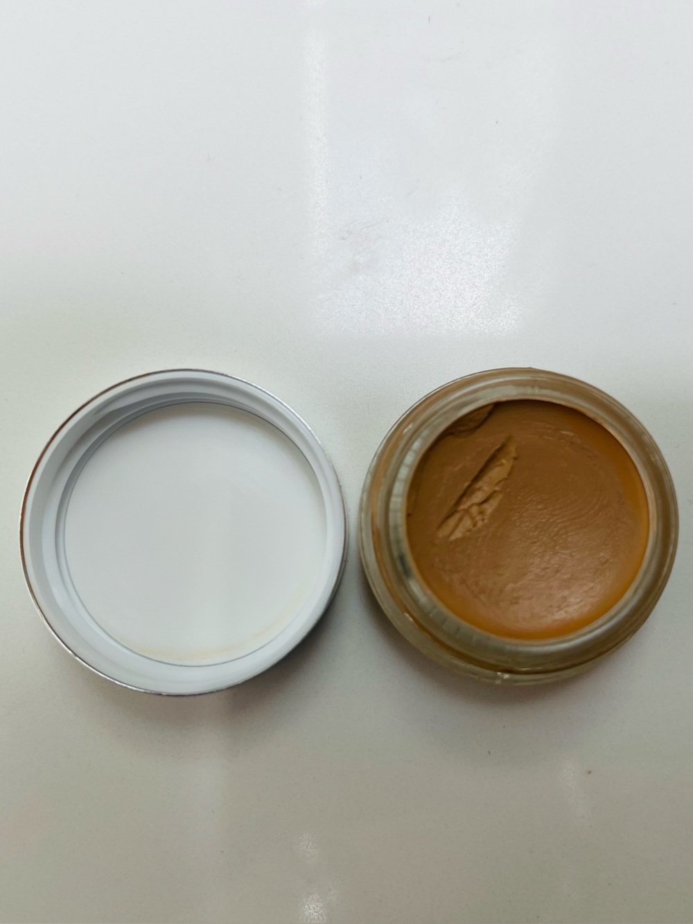 Glossier Stretch Balm Concealer, Medium 1